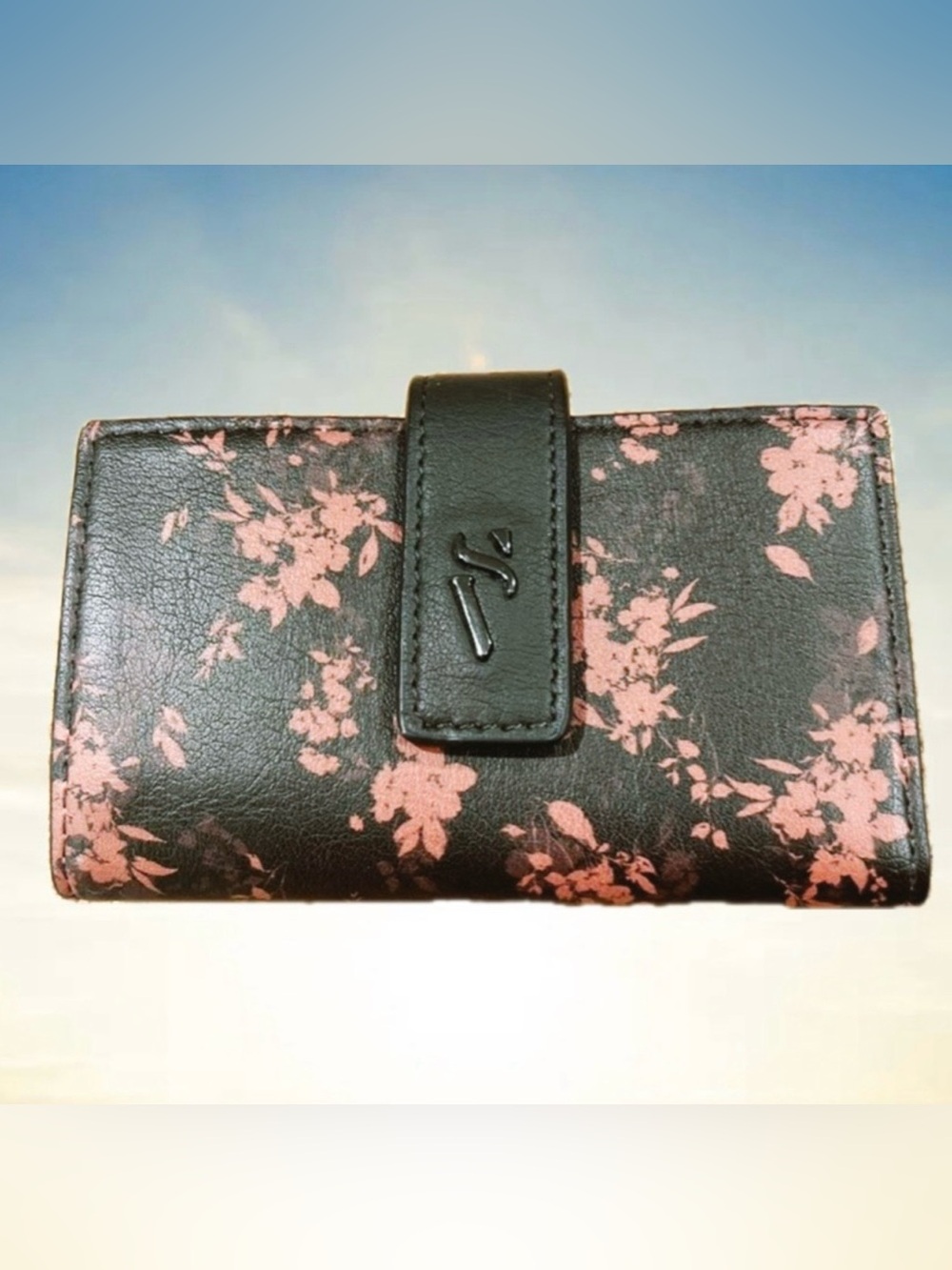 Vera Wang card holder